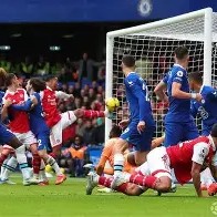 互动娱乐平台-包含切尔西客场遭遇狼队逆转，球队颓势难挡的词条